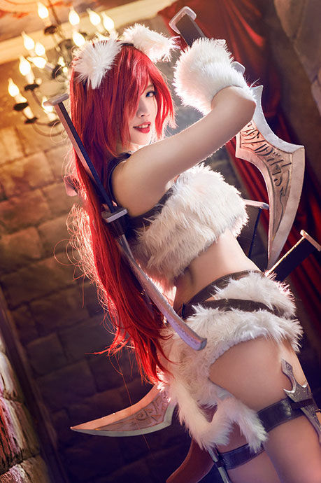 Kitty Cat Katarina Cosplay